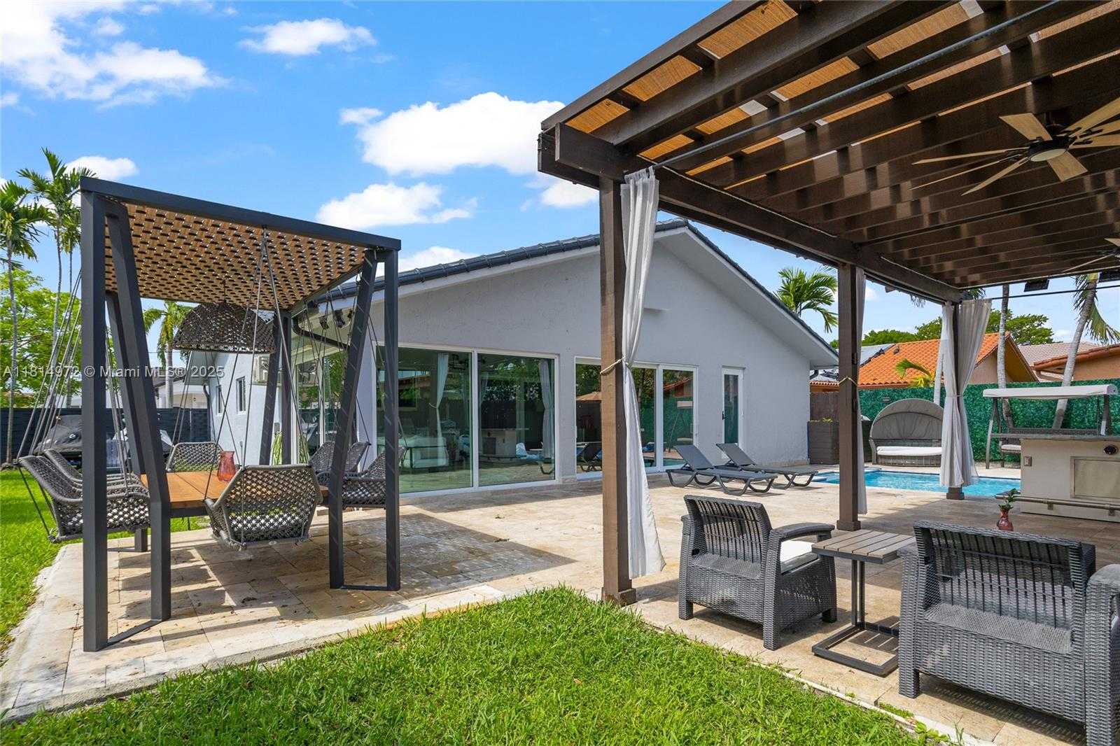 Small Image of 9725 NORTH WEST 28TH TER, Doral Number 29