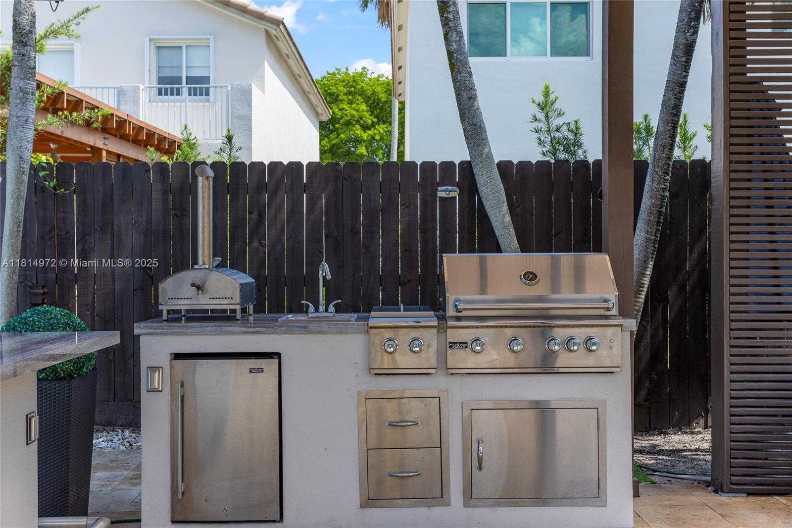 Small Image of 9725 NORTH WEST 28TH TER, Doral Number 32