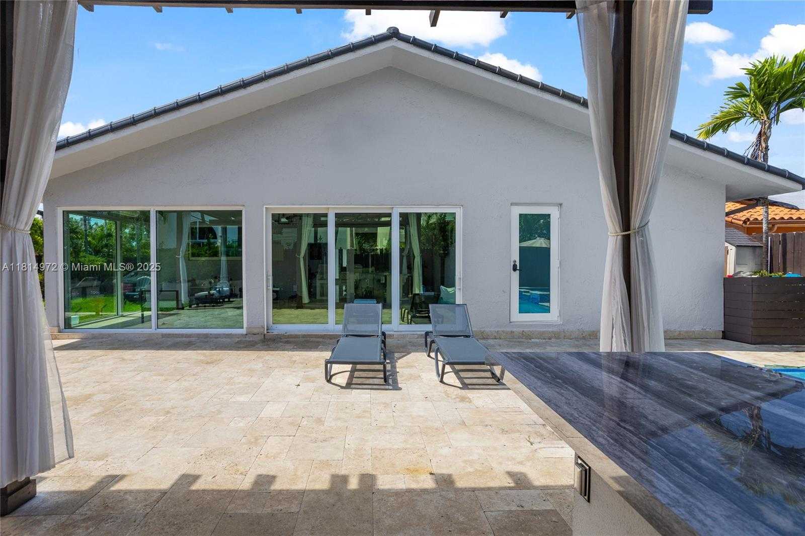 Small Image of 9725 NORTH WEST 28TH TER, Doral Number 34