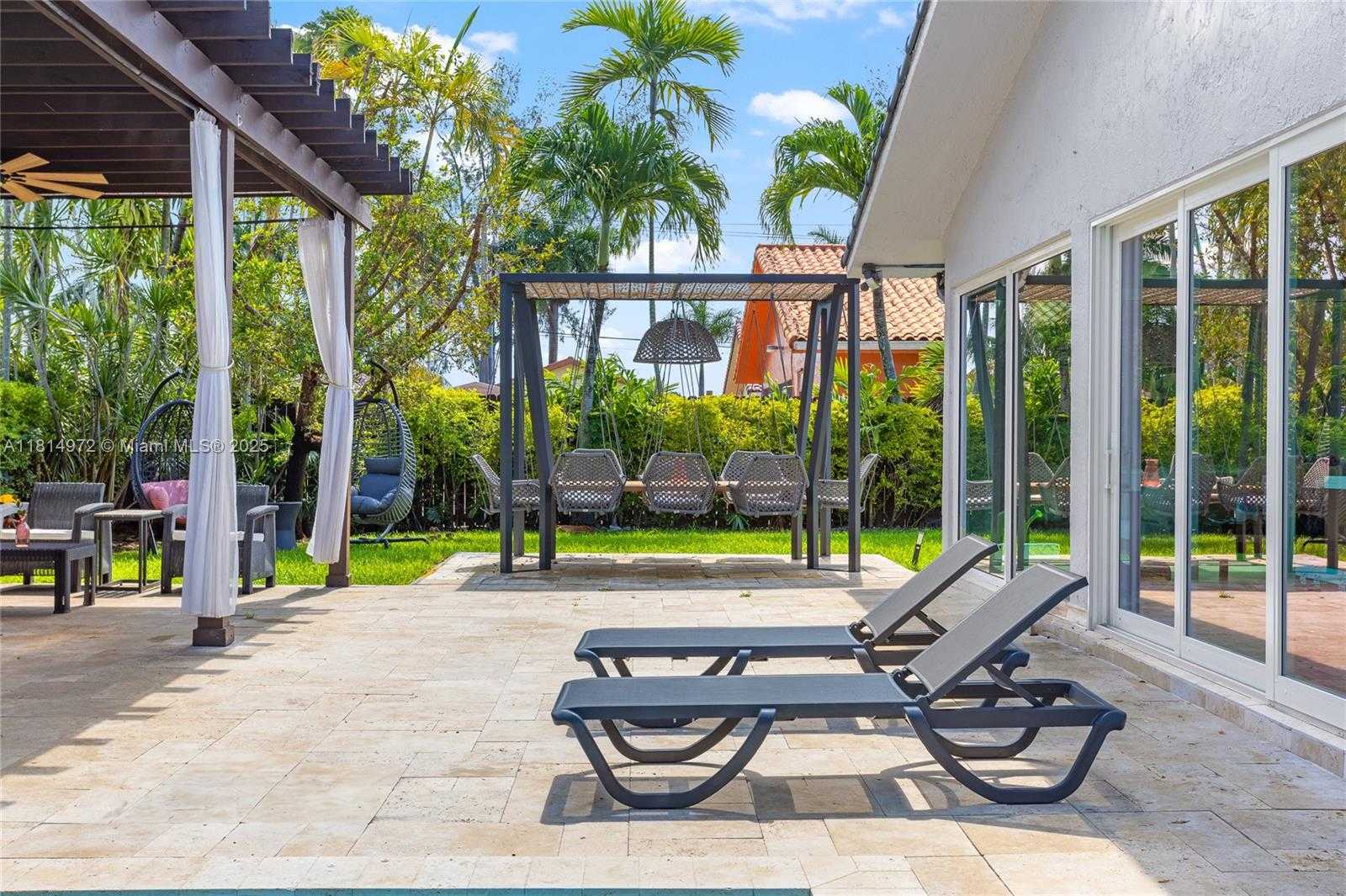 Small Image of 9725 NORTH WEST 28TH TER, Doral Number 35