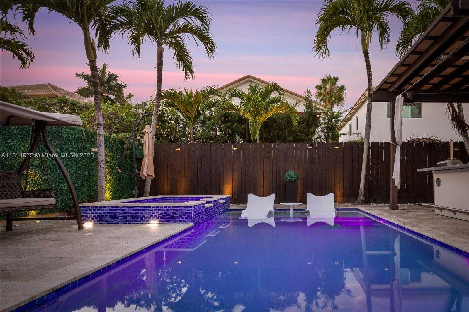 Small Image of 9725 NORTH WEST 28TH TER, Doral Number 36