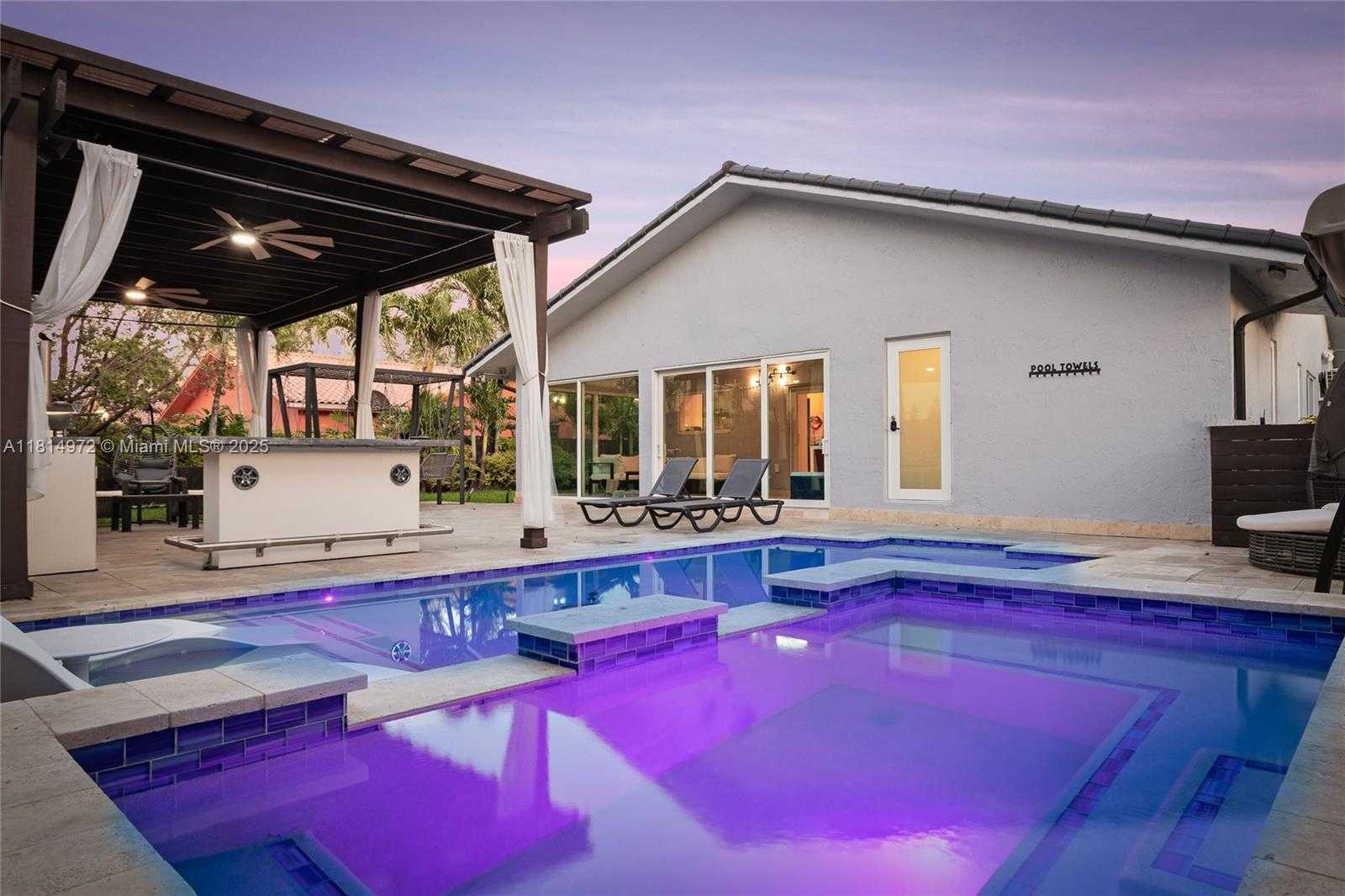 Small Image of 9725 NORTH WEST 28TH TER, Doral Number 41