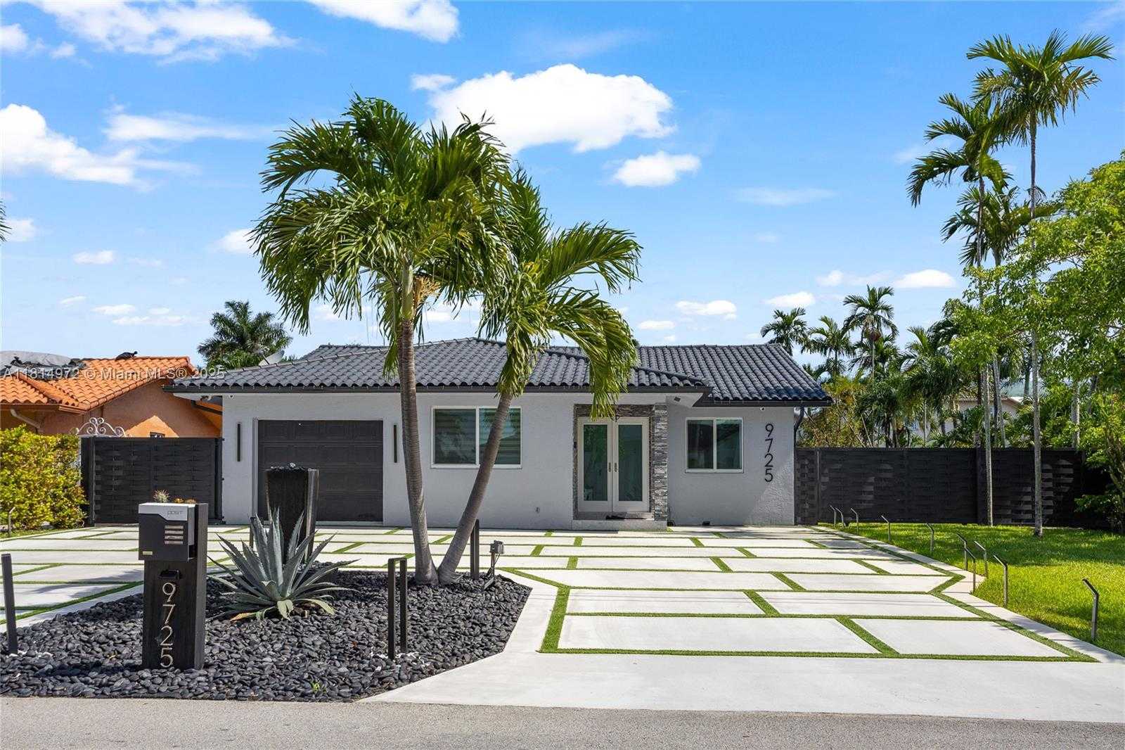 Small Image of 9725 NORTH WEST 28TH TER, Doral Number 7