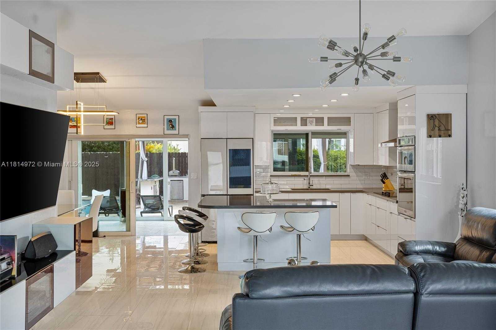 Small Image of 9725 NORTH WEST 28TH TER, Doral Number 8