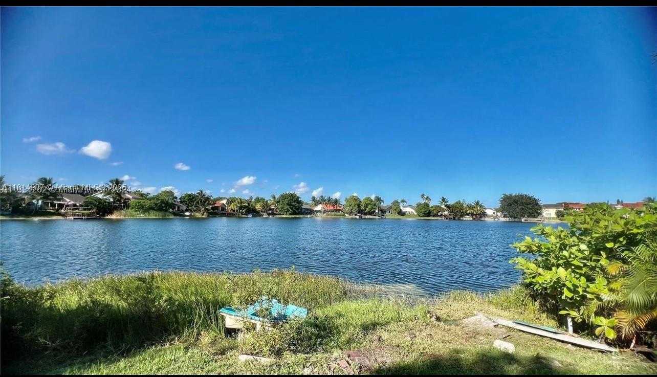 Small Image of 15321 SOUTH WEST 59TH ST, Miami Number 11