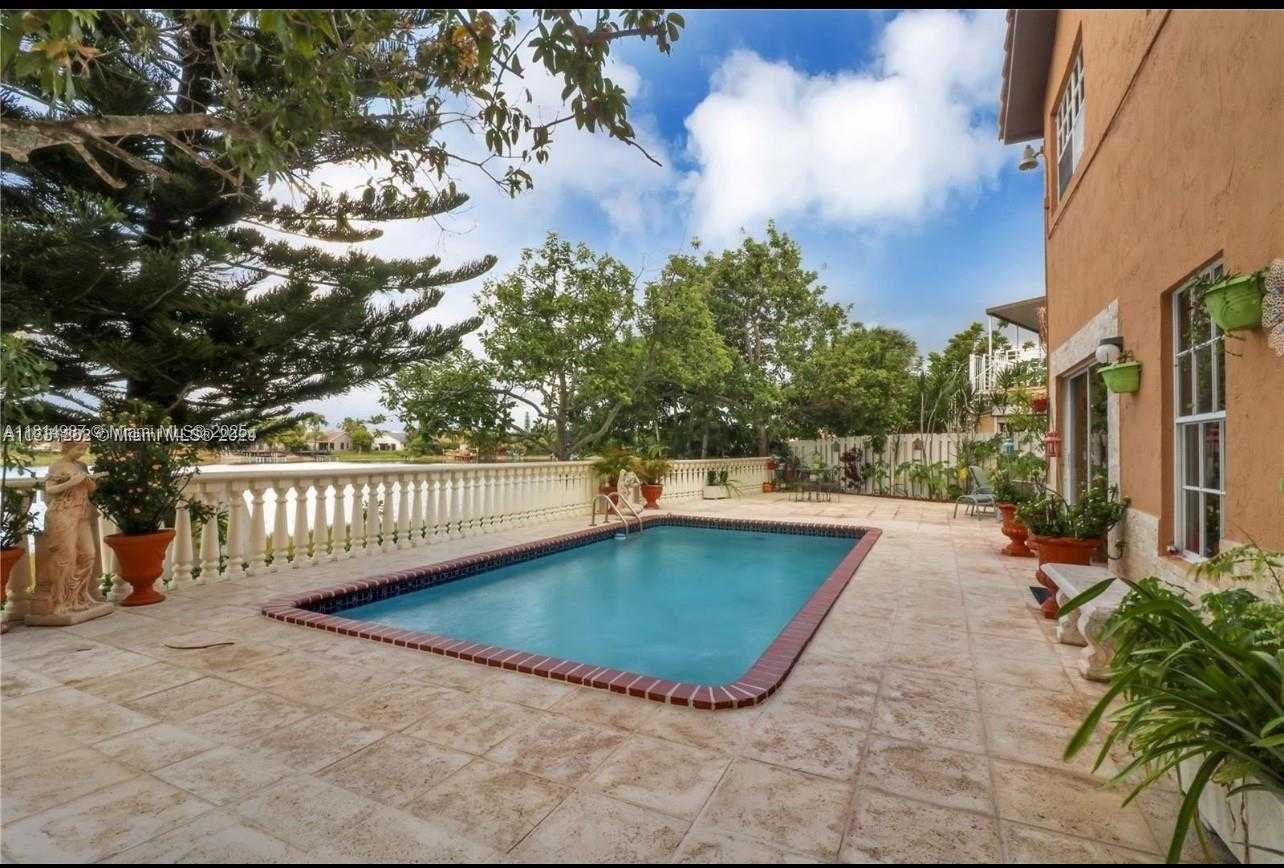 Small Image of 15321 SOUTH WEST 59TH ST, Miami Number 21