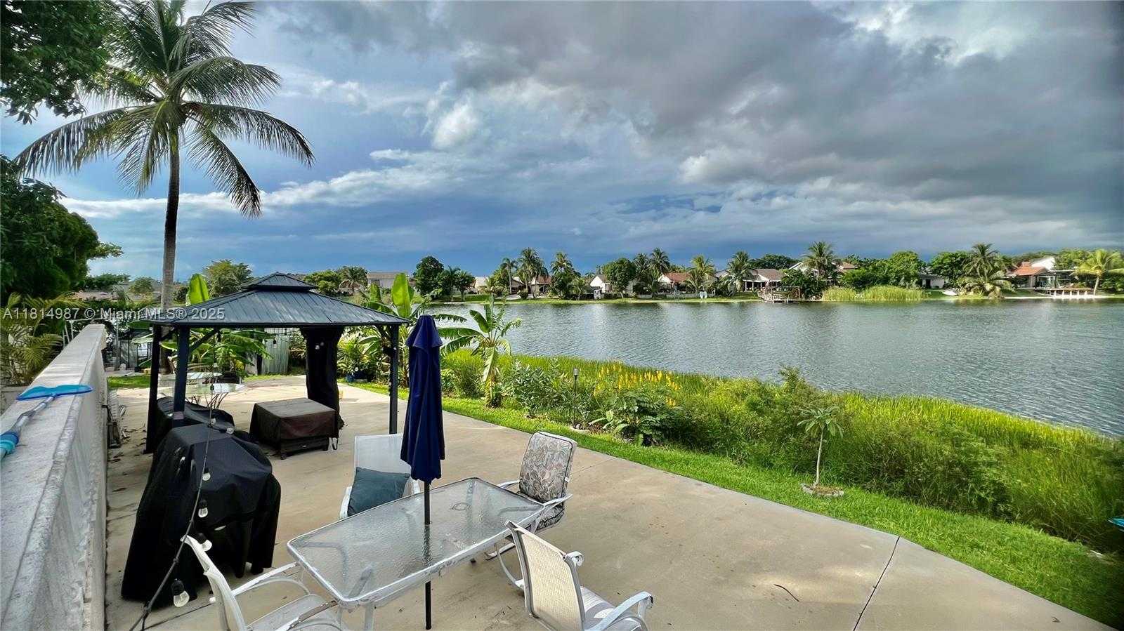 Small Image of 15321 SOUTH WEST 59TH ST, Miami Number 36