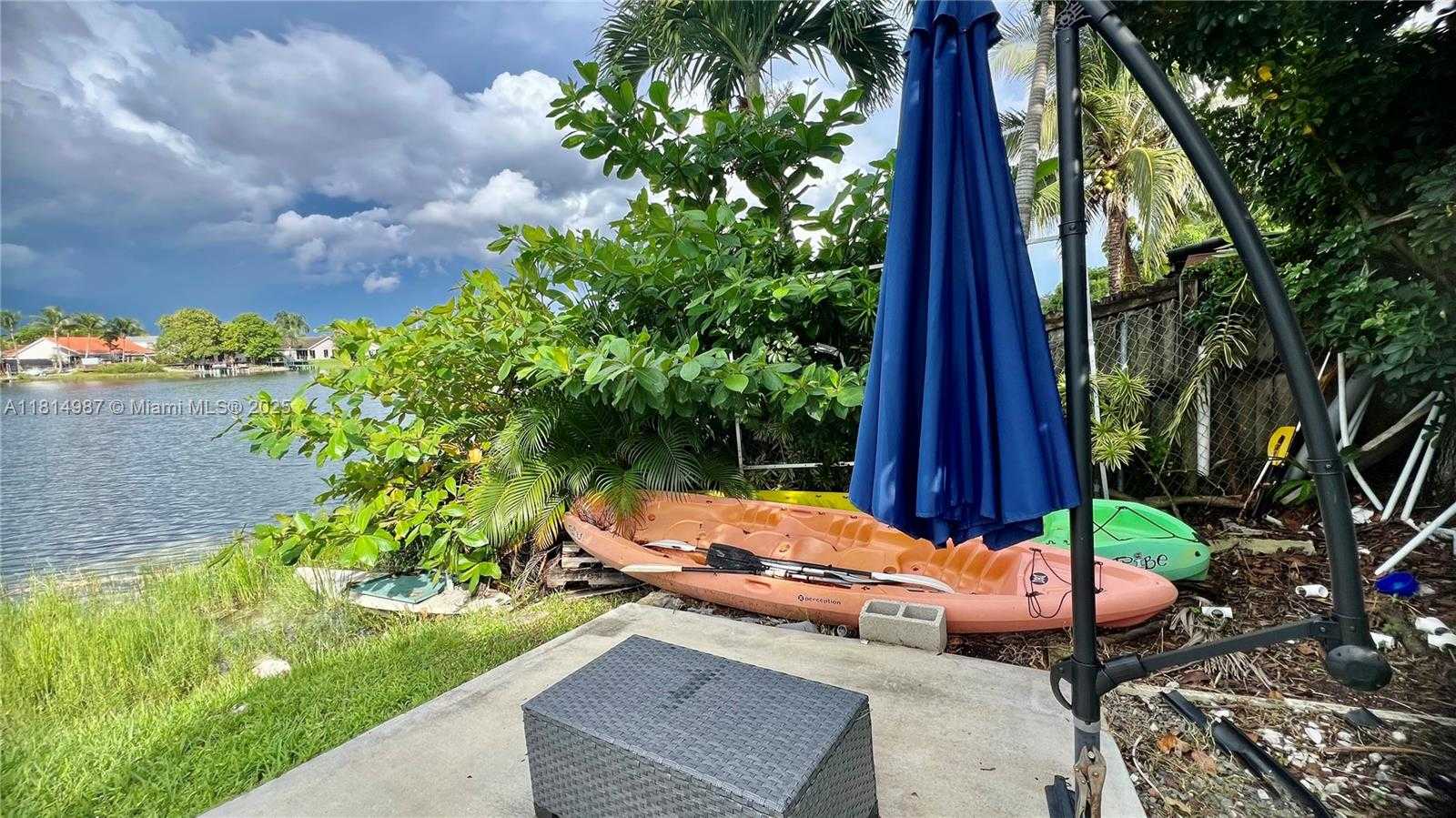 Small Image of 15321 SOUTH WEST 59TH ST, Miami Number 38