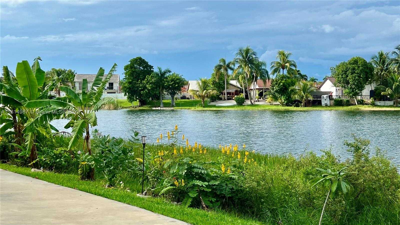 Small Image of 15321 SOUTH WEST 59TH ST, Miami Number 40