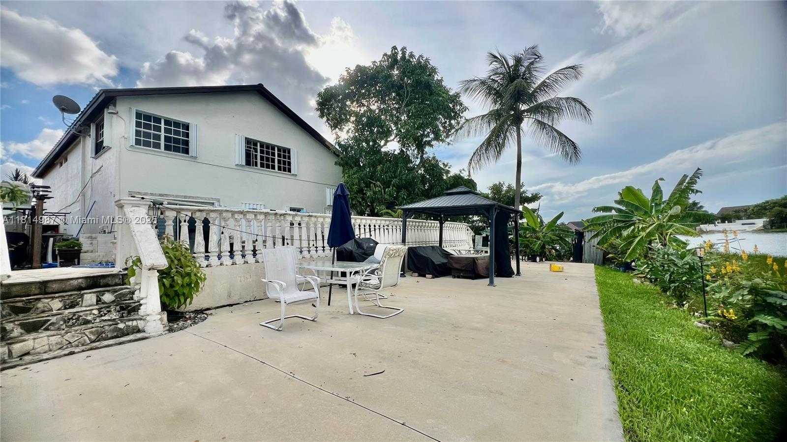 Small Image of 15321 SOUTH WEST 59TH ST, Miami Number 41