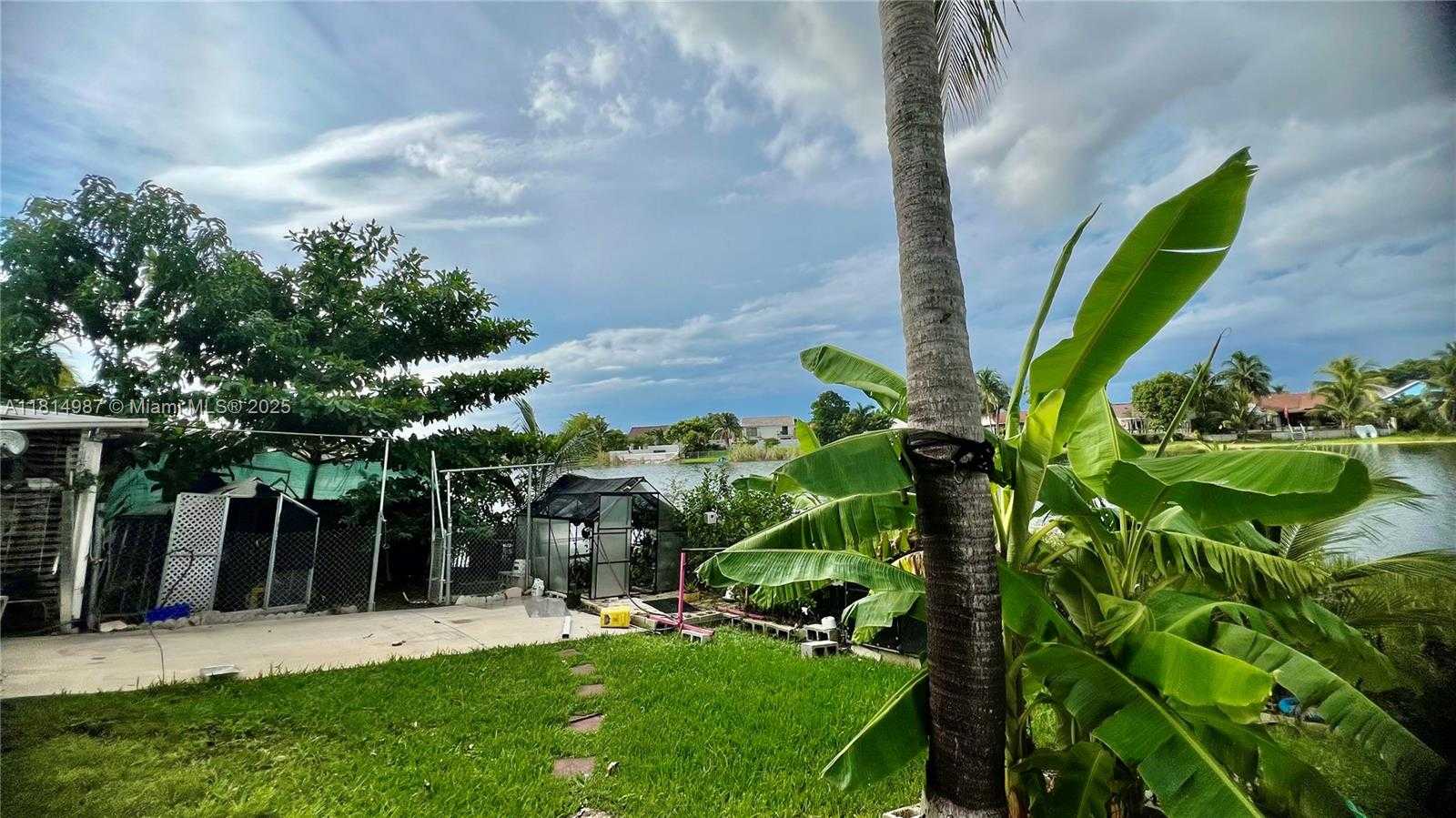 Small Image of 15321 SOUTH WEST 59TH ST, Miami Number 46