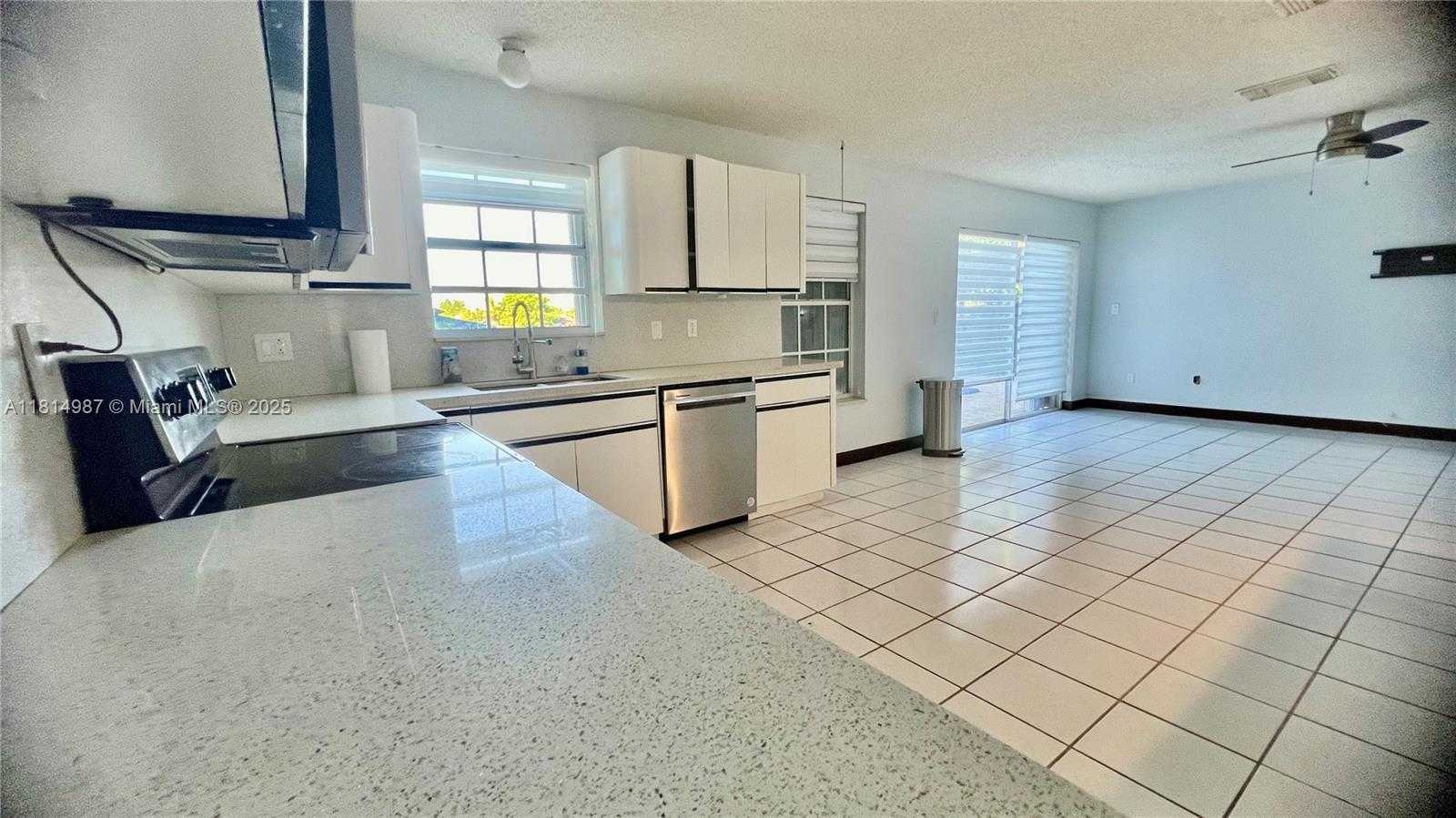 Small Image of 15321 SOUTH WEST 59TH ST, Miami Number 68