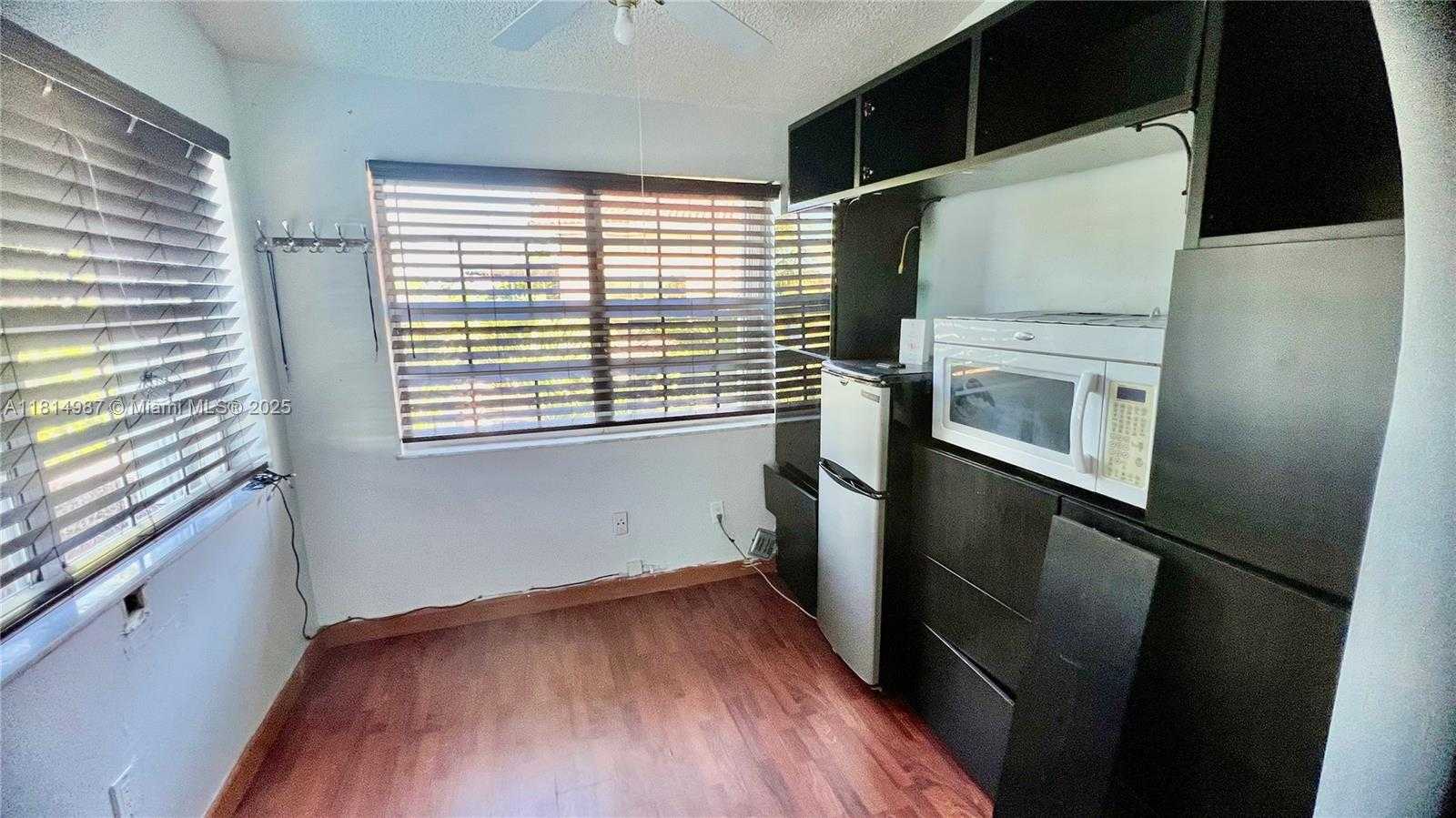 Small Image of 15321 SOUTH WEST 59TH ST, Miami Number 81
