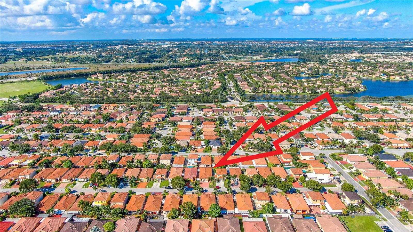 Small Image of 7997 NORTH WEST 199TH TER, Hialeah Number 12
