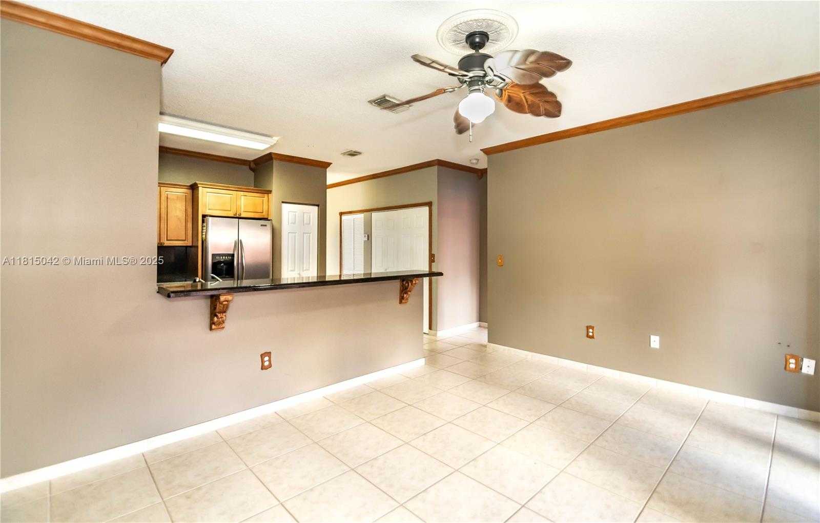 Small Image of 7997 NORTH WEST 199TH TER, Hialeah Number 31