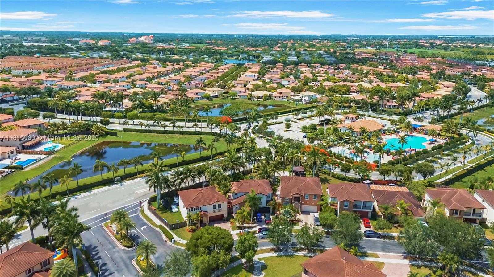 Small Image of 724 SOUTH EAST 37TH AVE, Homestead Number 11