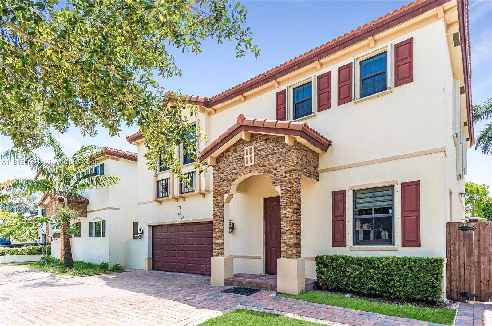 Small Image of 724 SOUTH EAST 37TH AVE, Homestead Number 62