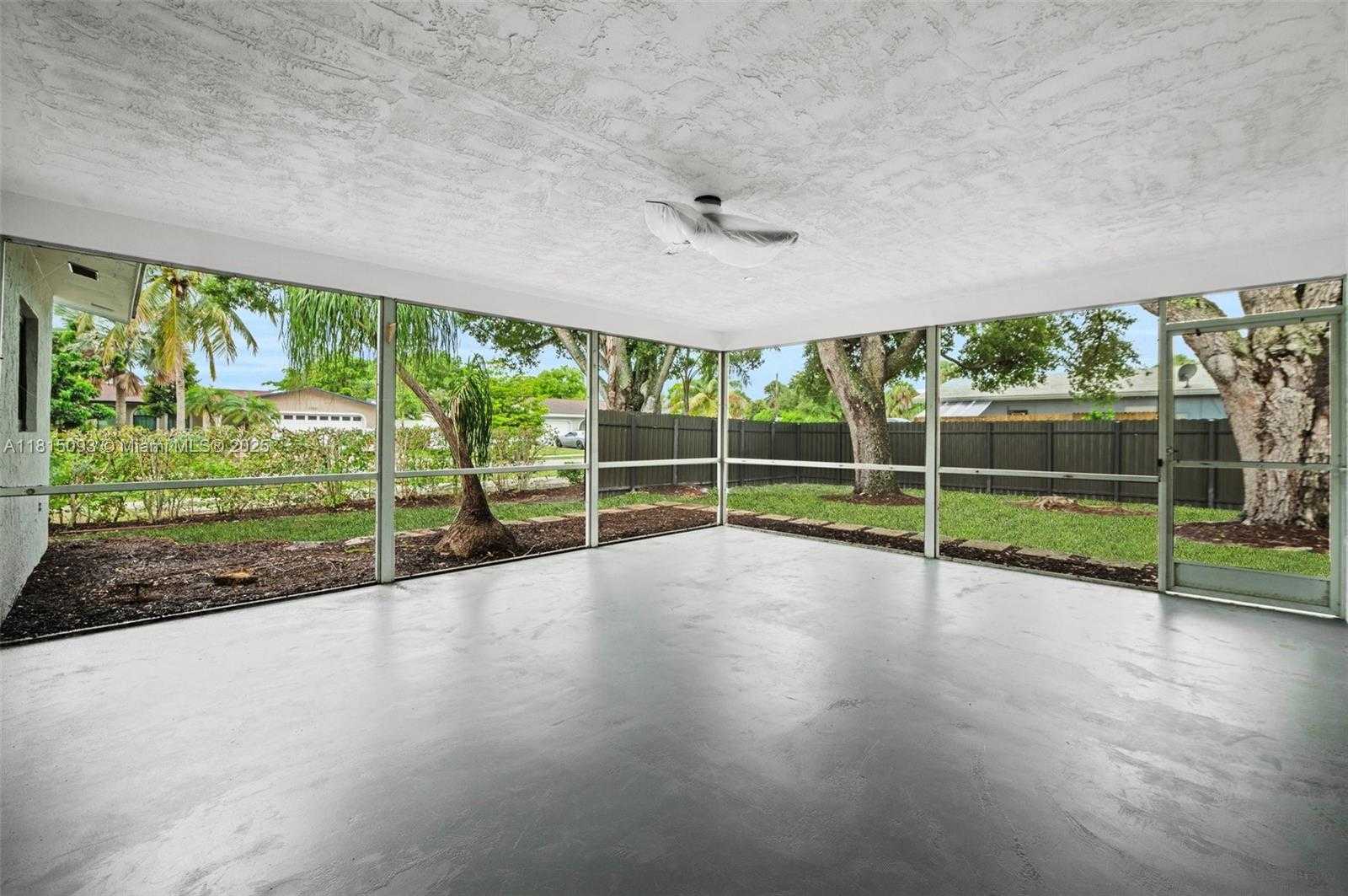 Small Image of 679 SOUTH WEST 17TH CT, Boca Raton Number 21