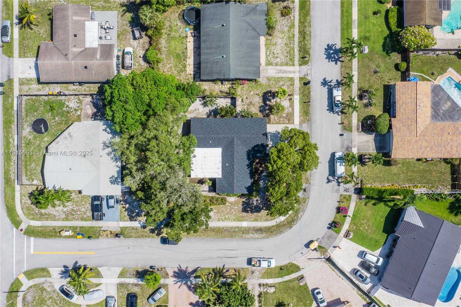 Small Image of 679 SOUTH WEST 17TH CT, Boca Raton Number 25