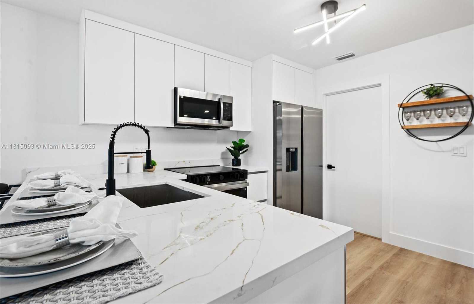 Small Image of 679 SOUTH WEST 17TH CT, Boca Raton Number 7