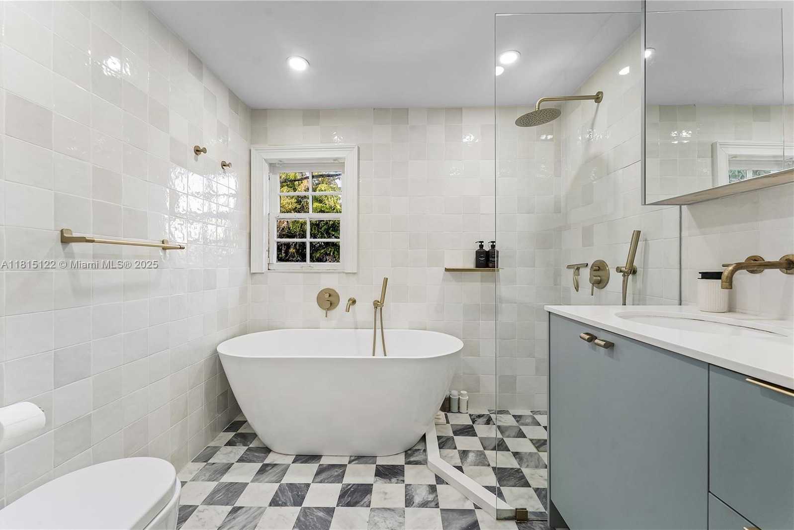 Small Image of 3747 ROYAL PALM AVE, Miami Beach Number 13