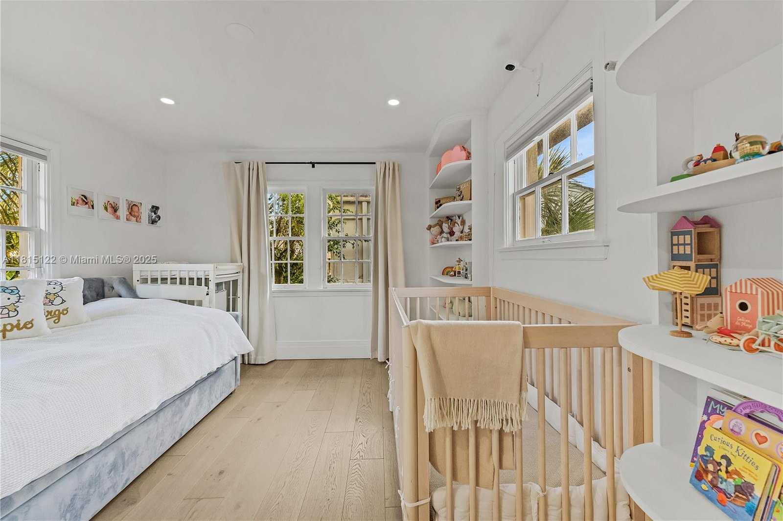 Small Image of 3747 ROYAL PALM AVE, Miami Beach Number 14