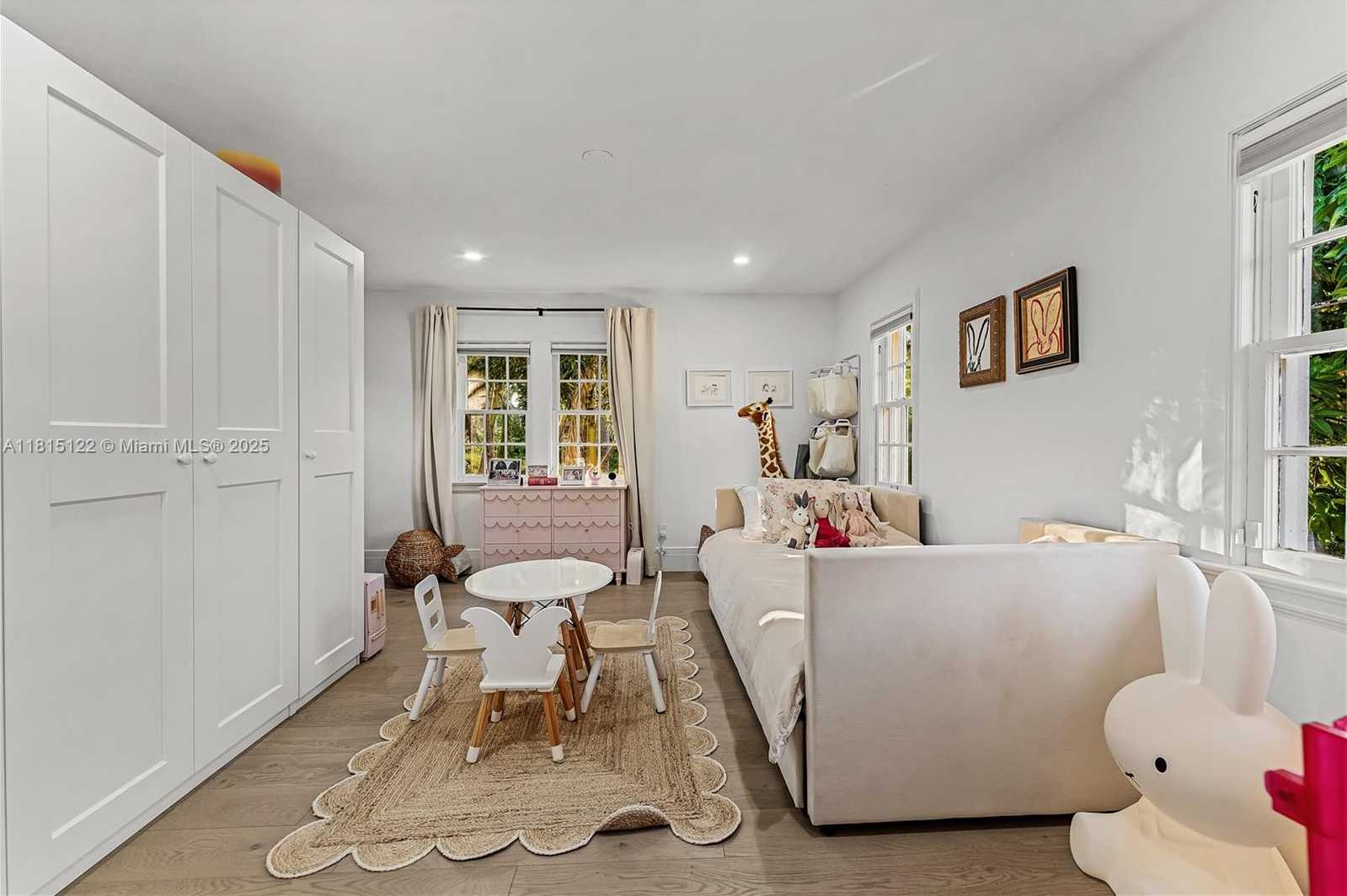 Small Image of 3747 ROYAL PALM AVE, Miami Beach Number 17