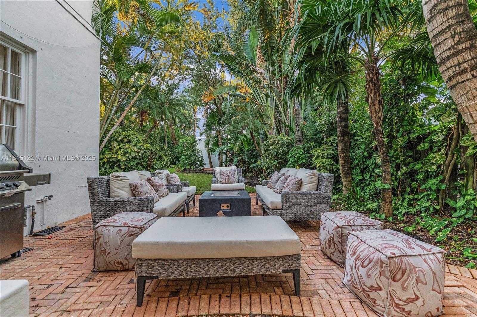 Small Image of 3747 ROYAL PALM AVE, Miami Beach Number 24