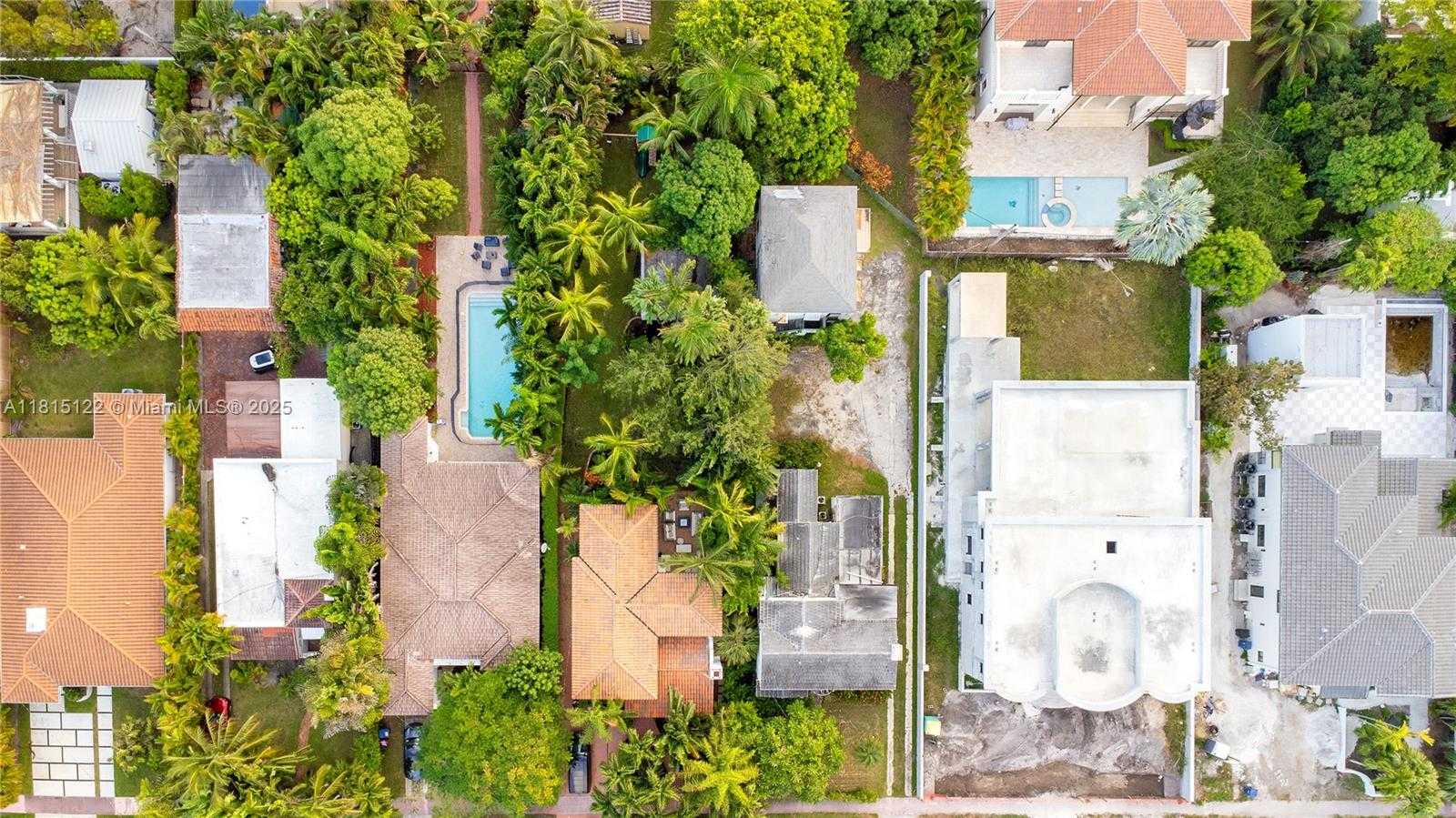 Small Image of 3747 ROYAL PALM AVE, Miami Beach Number 32