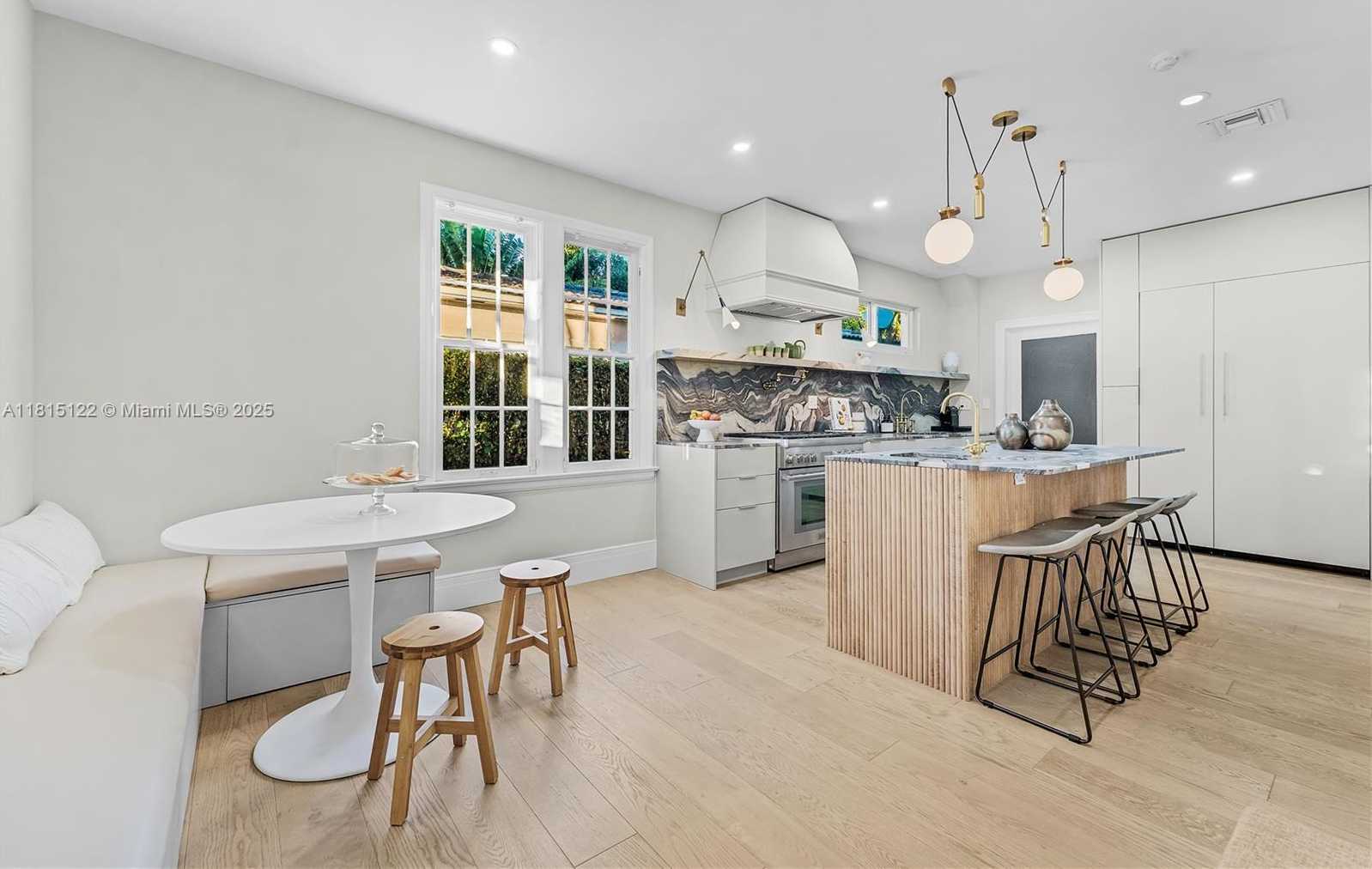 Small Image of 3747 ROYAL PALM AVE, Miami Beach Number 5