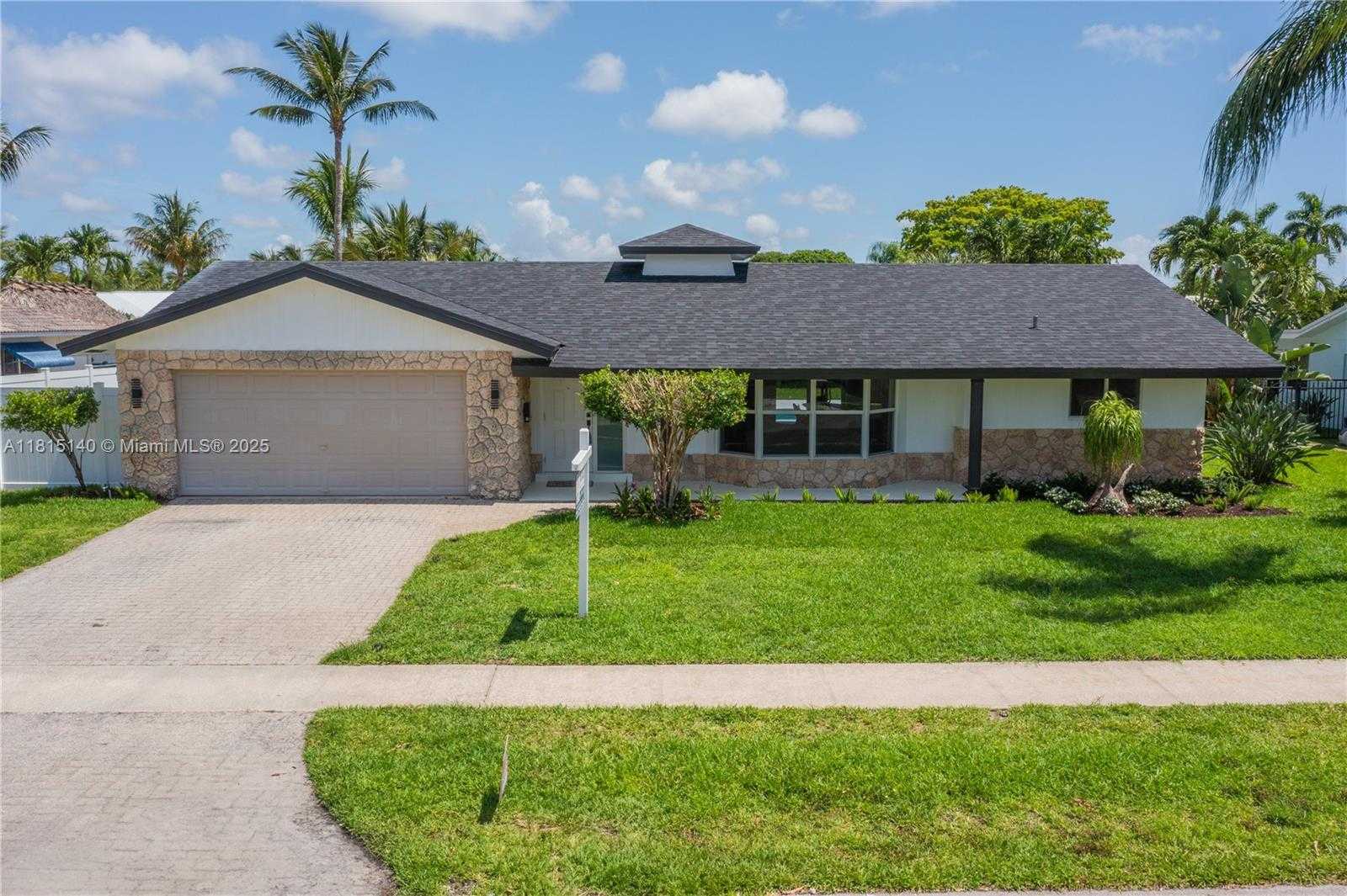 Small Image of 1365 SOUTH WEST 14TH ST, Boca Raton Number 31