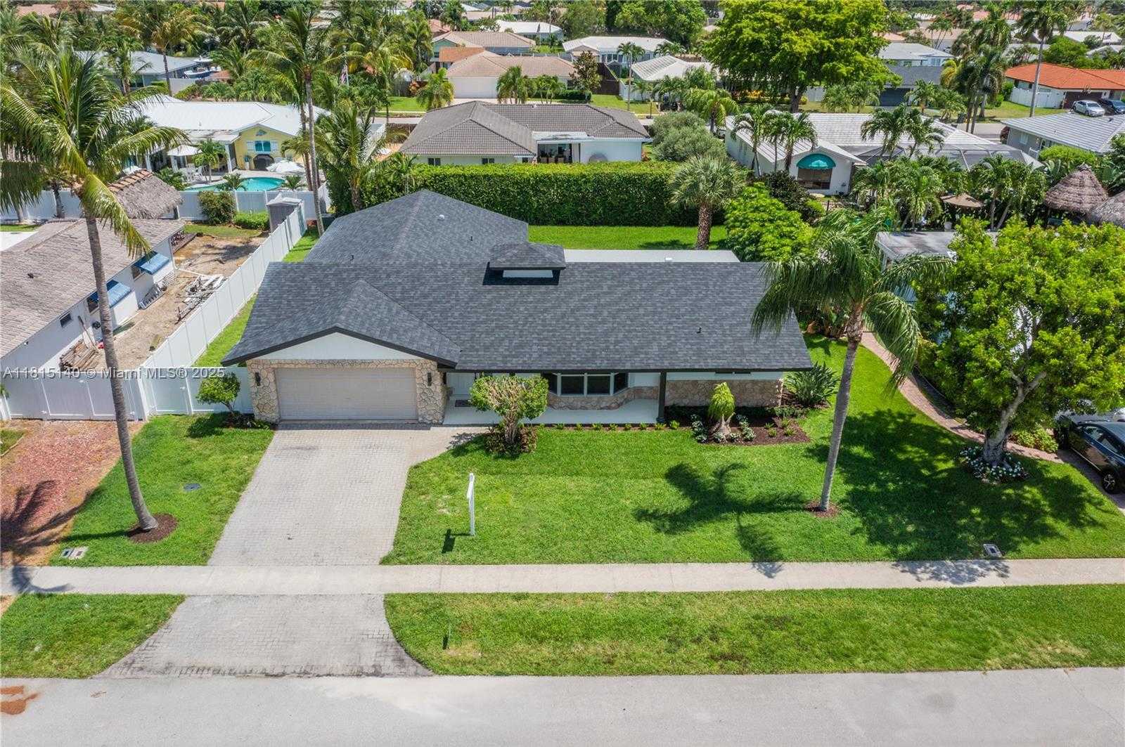 Small Image of 1365 SOUTH WEST 14TH ST, Boca Raton Number 35