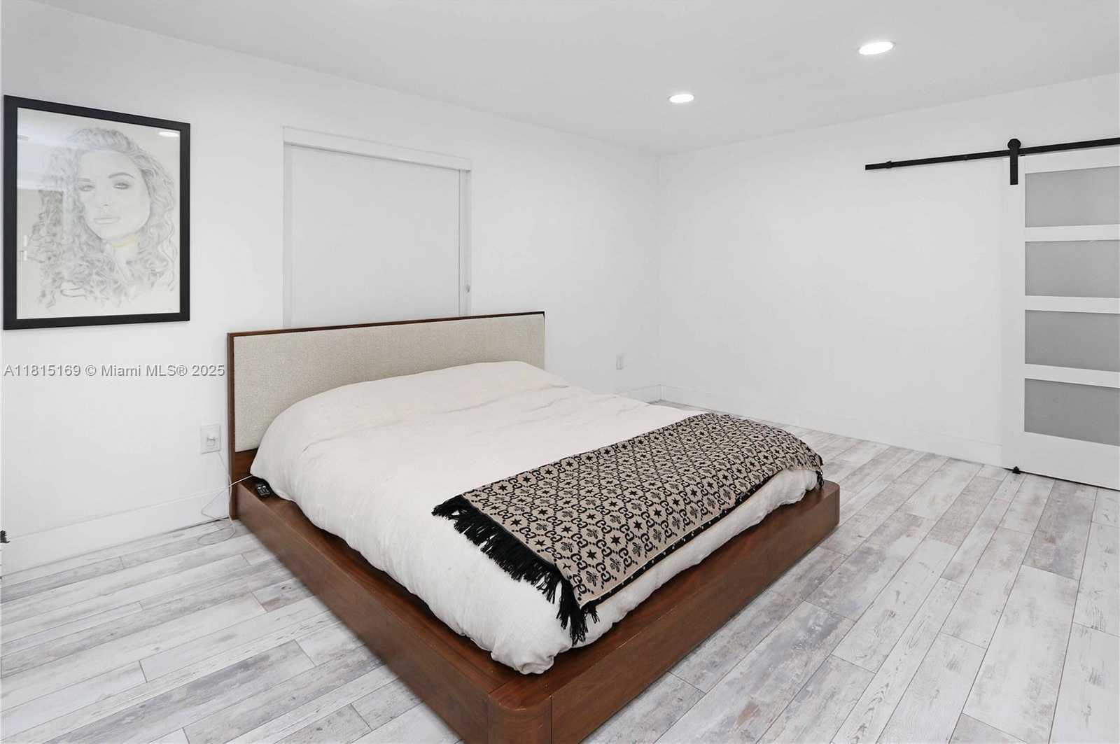Small Image of 1611 MADISON ST, Hollywood Number 14
