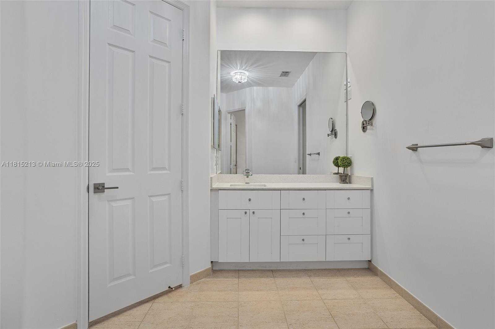 Small Image of 15852 SOUTH WEST 15TH ST, Davie Number 10