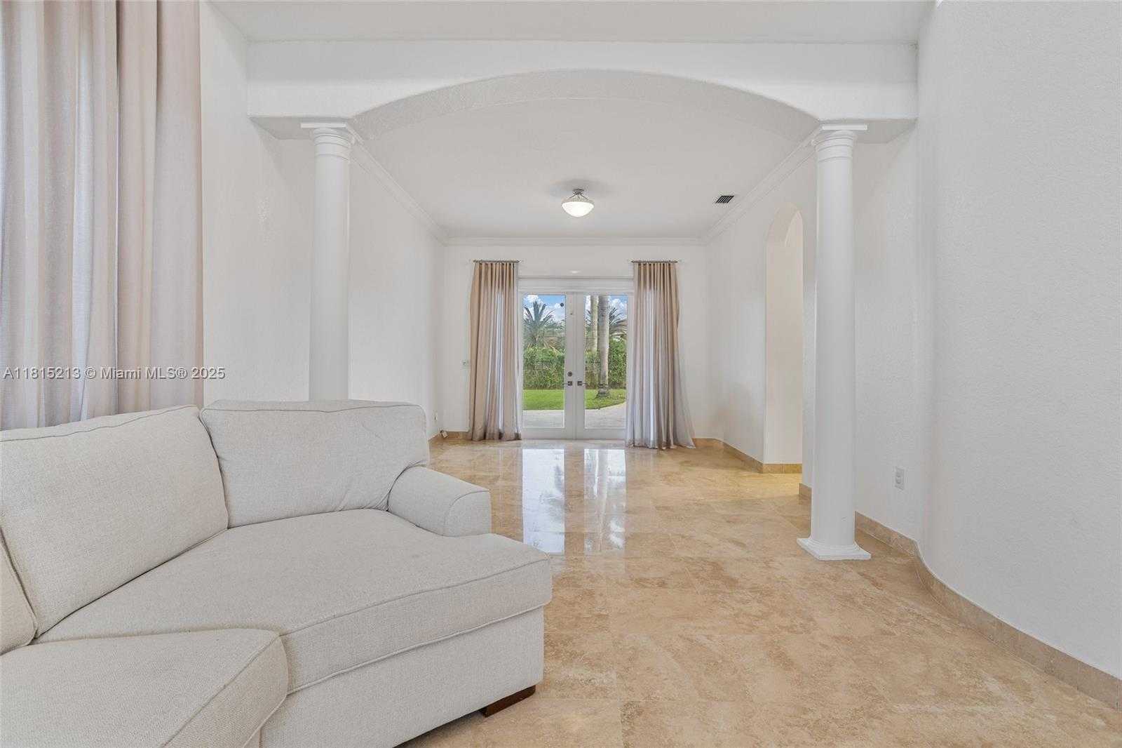 Small Image of 15852 SOUTH WEST 15TH ST, Davie Number 20