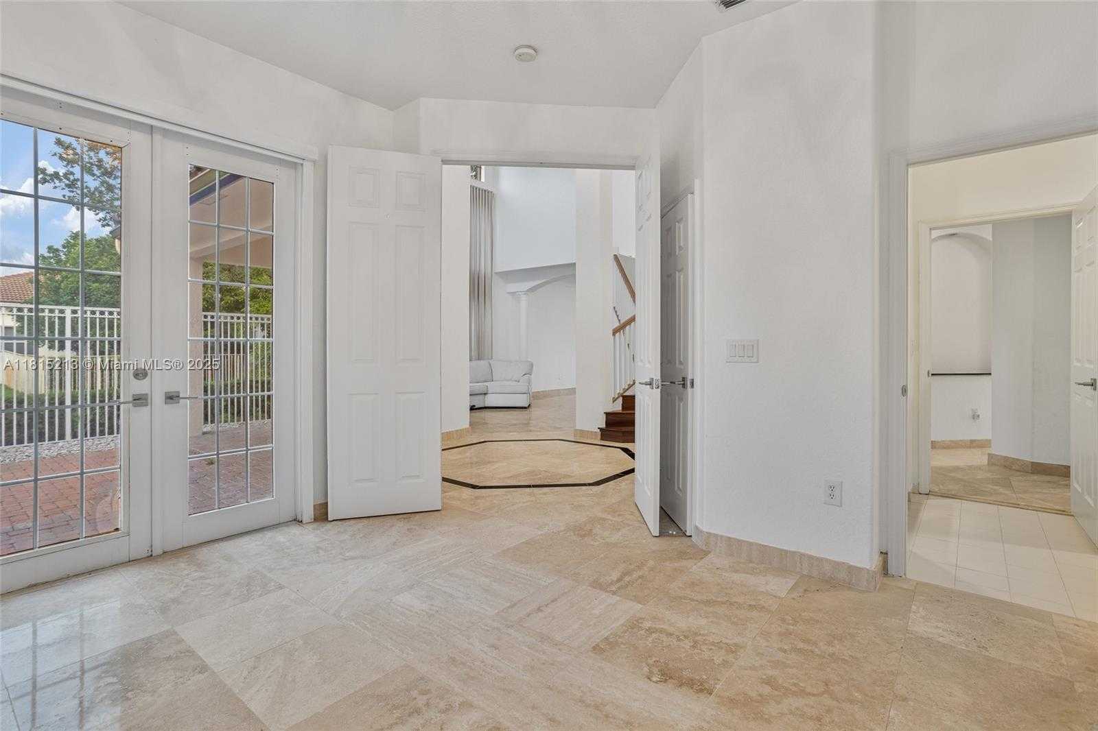 Small Image of 15852 SOUTH WEST 15TH ST, Davie Number 23