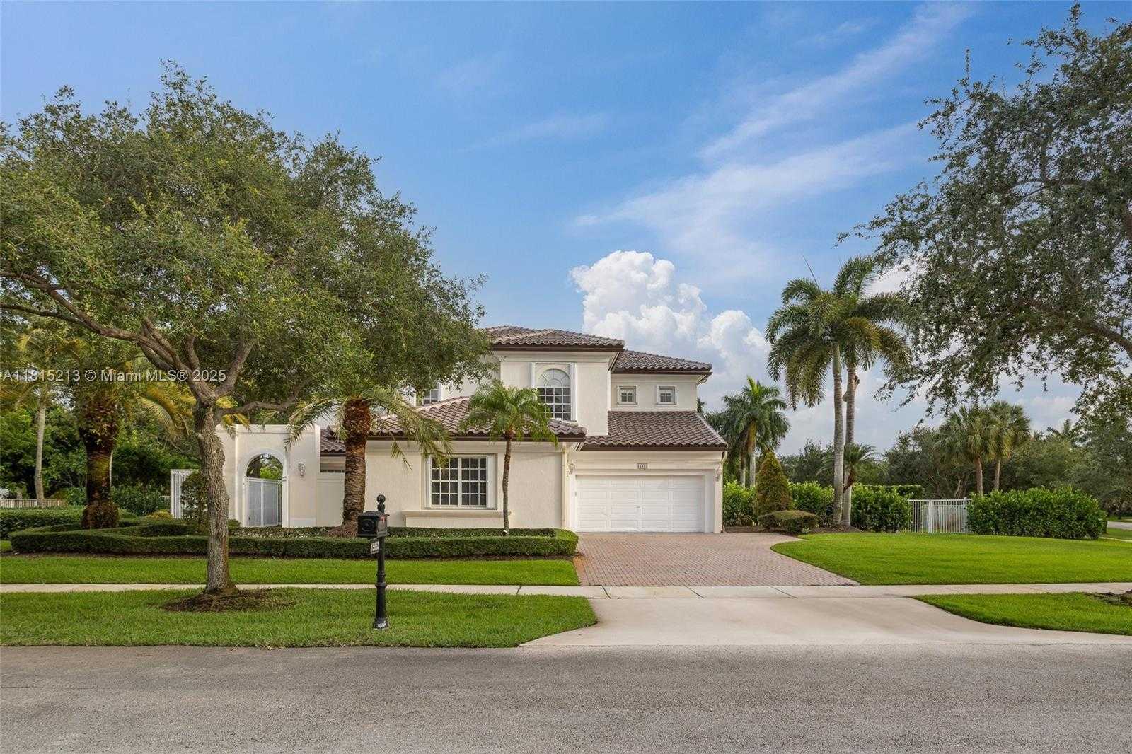 Small Image of 15852 SOUTH WEST 15TH ST, Davie Number 37