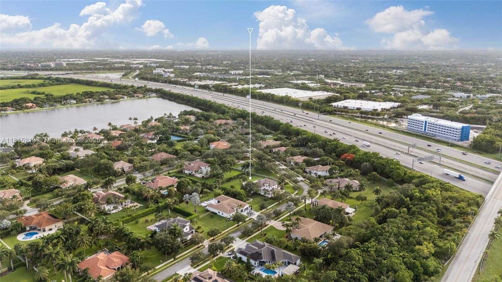 Small Image of 15852 SOUTH WEST 15TH ST, Davie Number 41