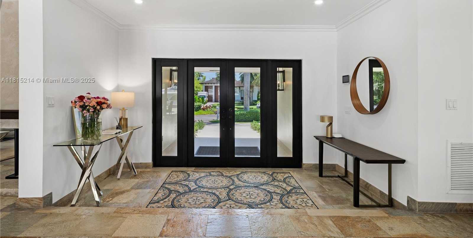 Small Image of 435 MARQUESA DR, Coral Gables Number 6