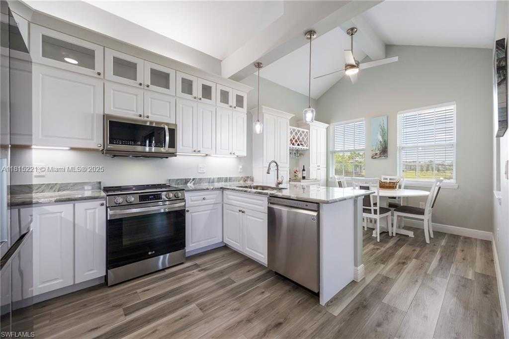 Small Image of 910 GEN GEORGE PATTON AVE, La Belle Number 20