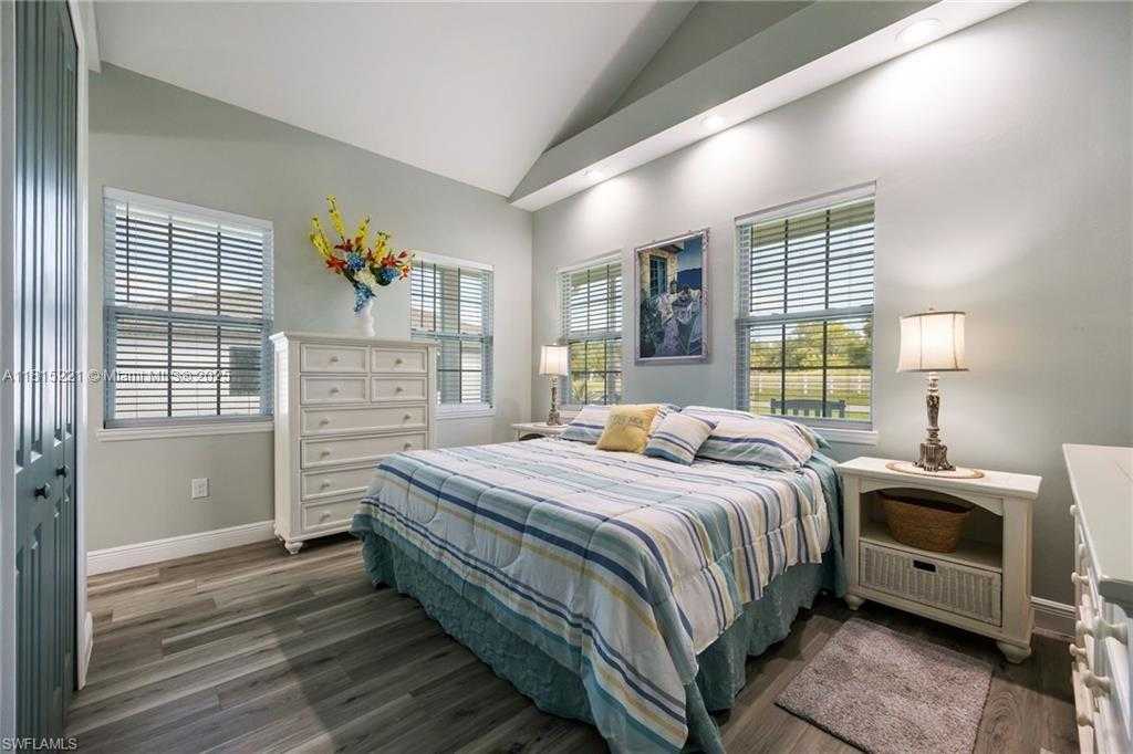 Small Image of 910 GEN GEORGE PATTON AVE, La Belle Number 30