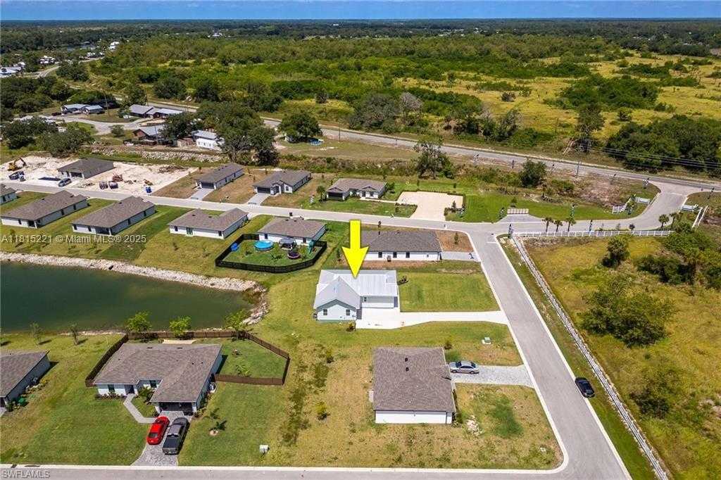 Small Image of 910 GEN GEORGE PATTON AVE, La Belle Number 42