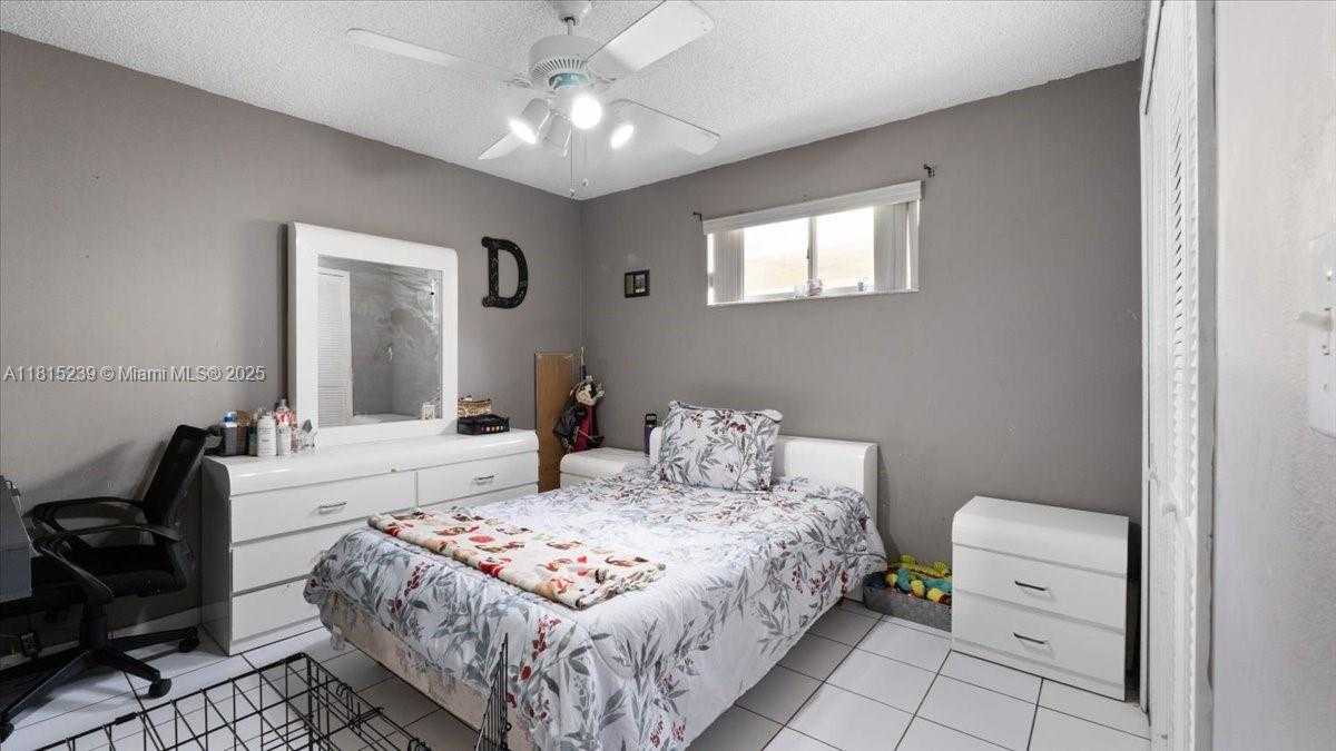 Small Image of 7568 WEST 4TH CT, Hialeah Number 10