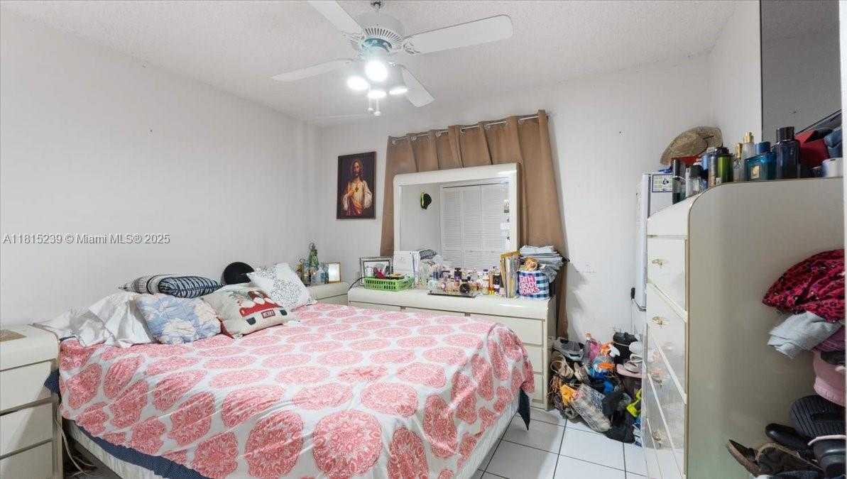 Small Image of 7568 WEST 4TH CT, Hialeah Number 12