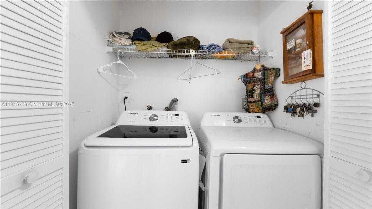 Small Image of 7568 WEST 4TH CT, Hialeah Number 19