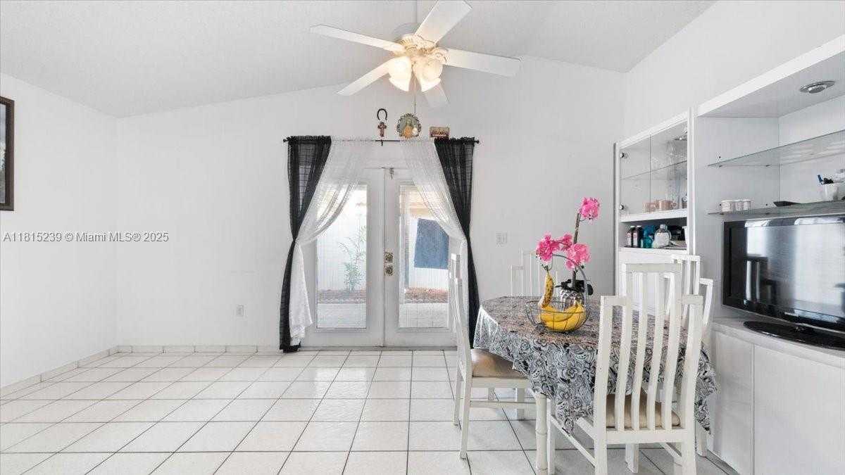 Small Image of 7568 WEST 4TH CT, Hialeah Number 8