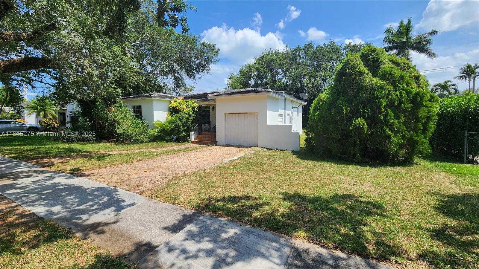 Small Image of 758 NORTH EAST 95TH ST, Miami Shores Number 1