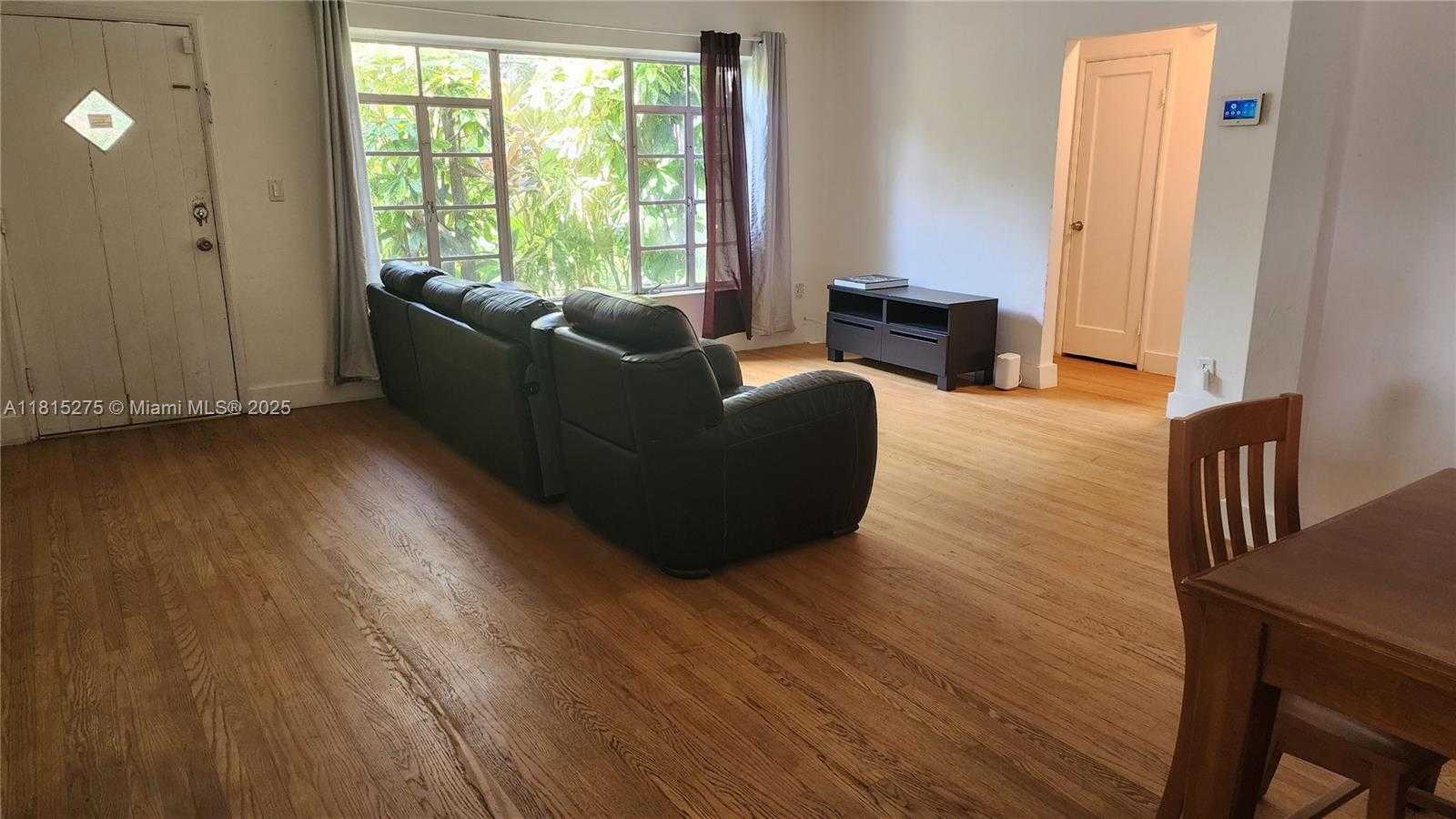 Small Image of 758 NORTH EAST 95TH ST, Miami Shores Number 12