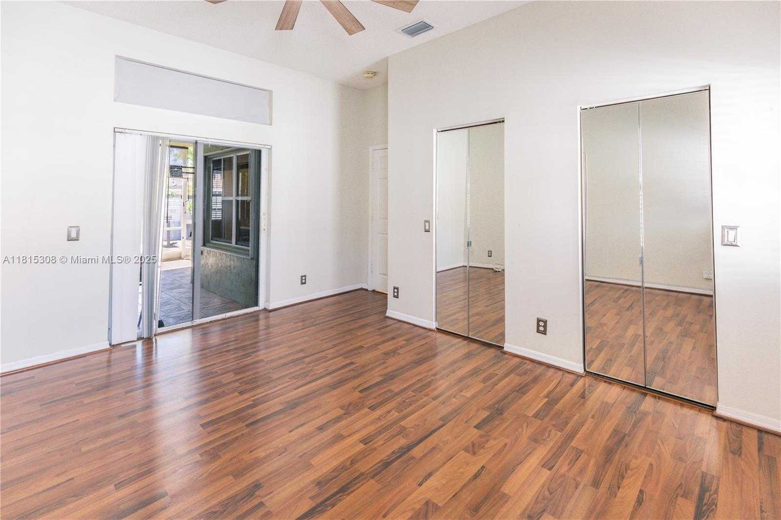 Small Image of 814 KAPOK WAY, Weston Number 16
