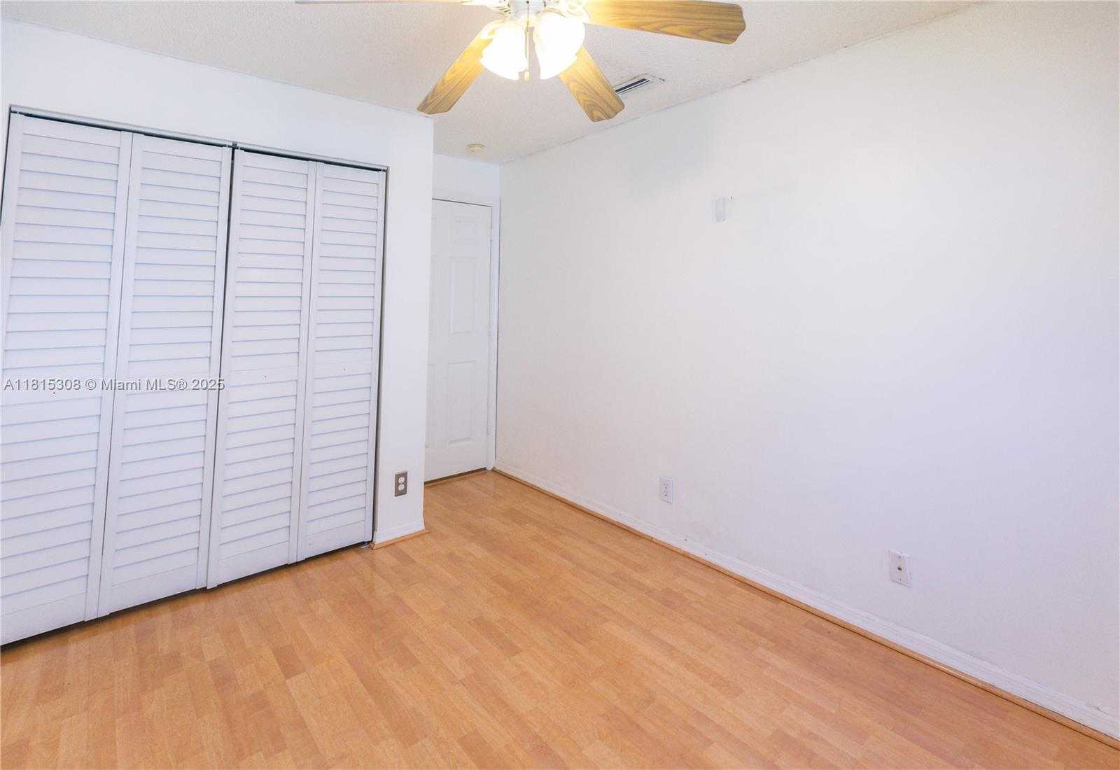 Small Image of 814 KAPOK WAY, Weston Number 24